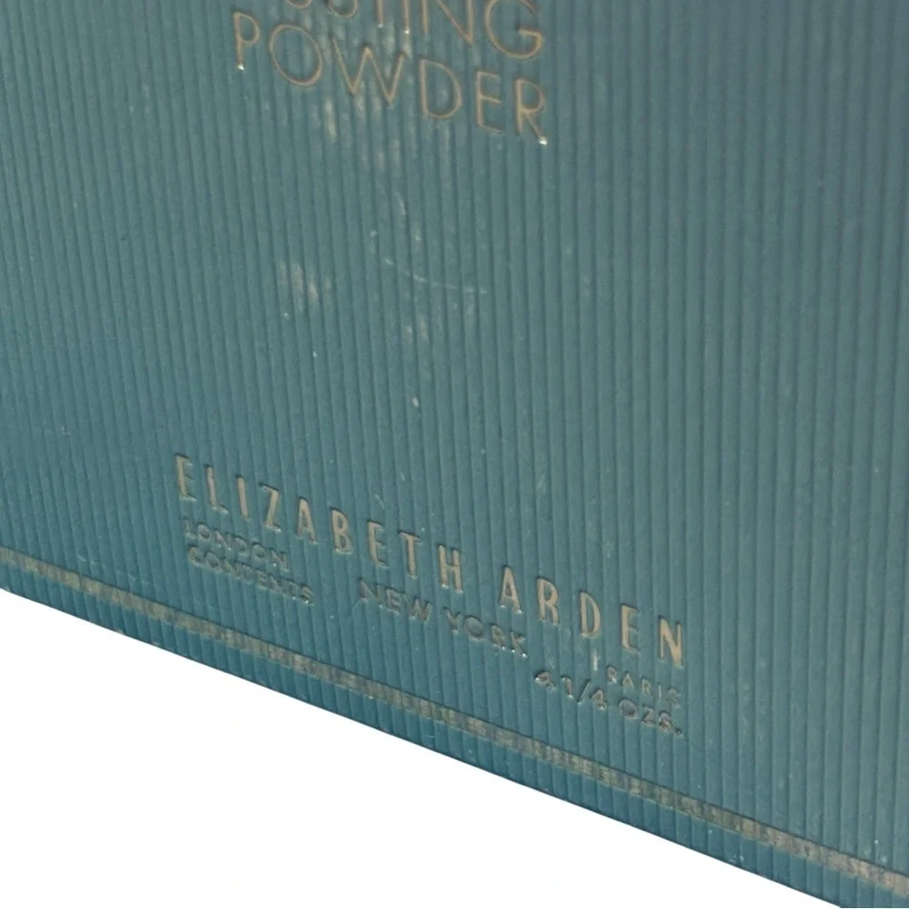Blue Grass Elizabeth Arden Perfumed Dusting Powder 4.25 oz With Box